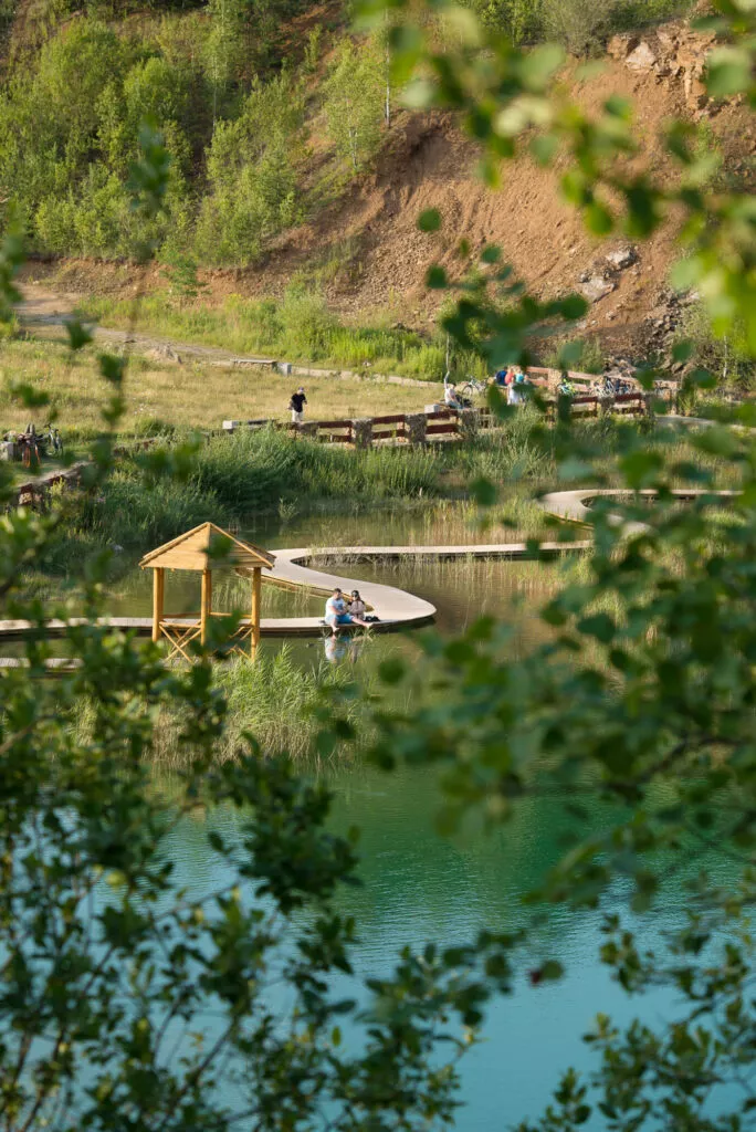 Park Gródek je ideální na nedělní procházku nebo prázdninový výlet. Pozor, koupání zakázáno. Můžete si ale zchladit nohy.