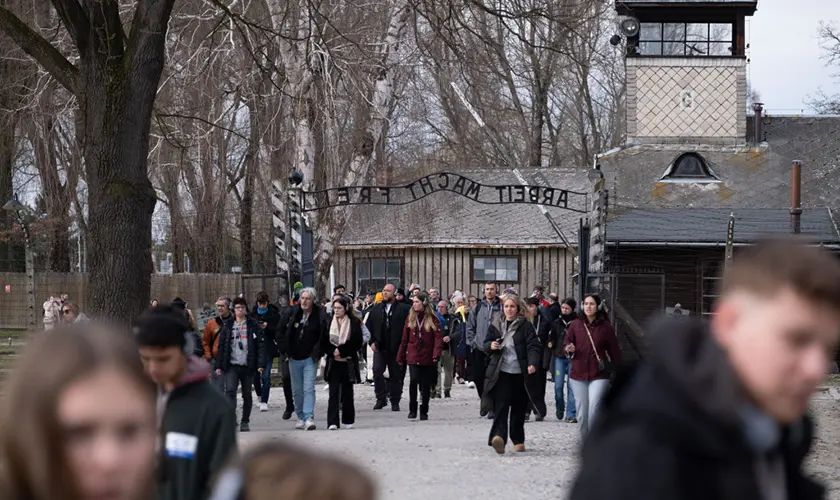 vstupenky s českým průvodcem po Osvětimi