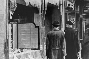 Křišťálová noc (Kristallnacht)