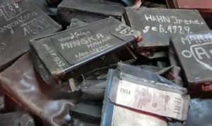 Čtěte také: Zájezdy do Osvětimi s průvodcem 2026 ceny od 1 399 Kč