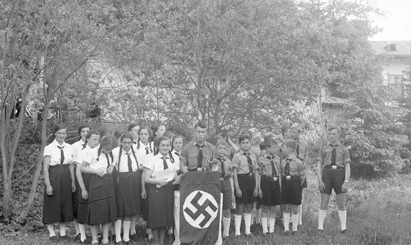 Hitlerjungend fotka mladých kluků a holek